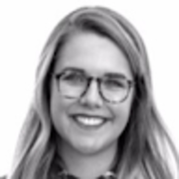 Meet your Posher, Jillian - Picture 1 of 1